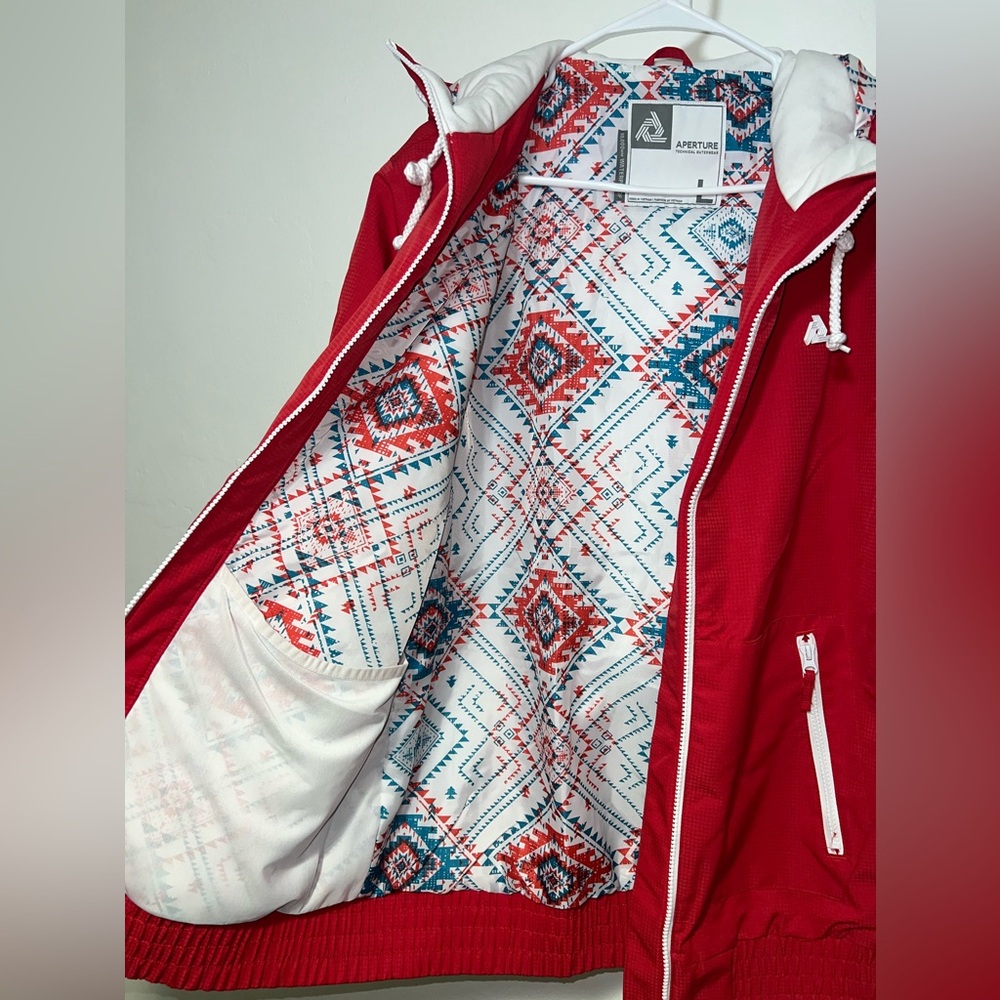 NWoT Aperture Snow Jacket - Picture 5 of 11
